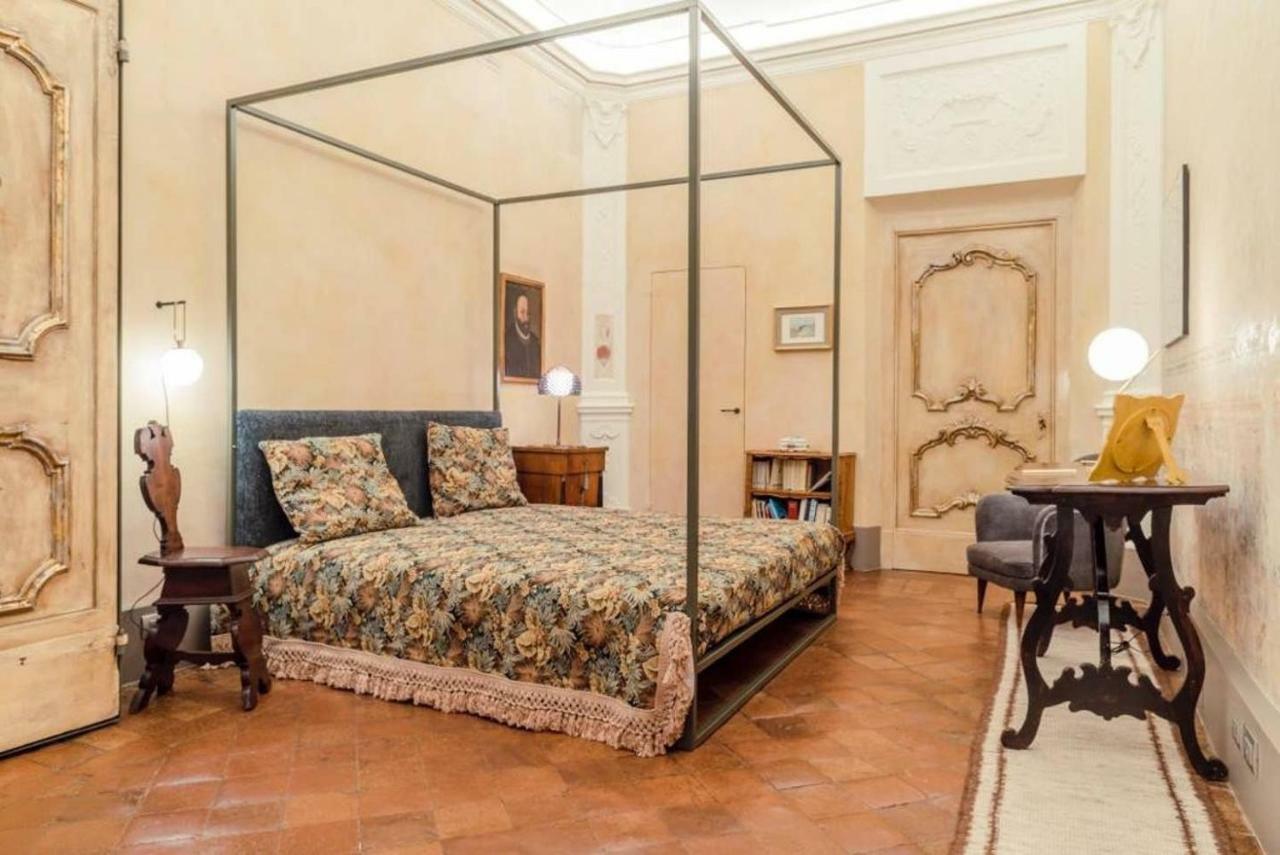 Boutique Apartment Урбино Экстерьер фото